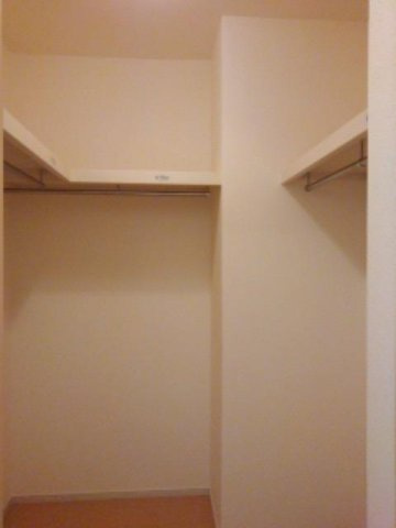 カーサ・ドマーニ　Ⅱの収納|収納豊富です