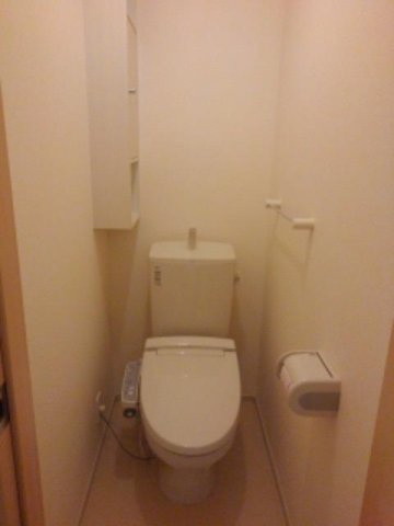 カーサ・ドマーニ　Ⅱのトイレ|コンパクトで使いやすいトイレです