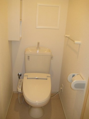 リオン　ドゥ　エスポワール　Ａのトイレ|落ち着いた色調のトイレです