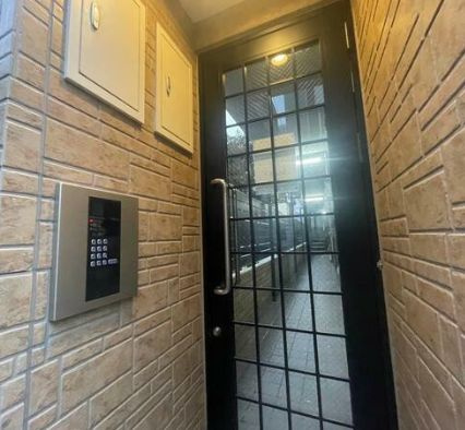 アーバンプレイス代々木公園WESTのエントランス