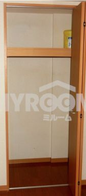 中野区上高田２丁目のアパートの収納