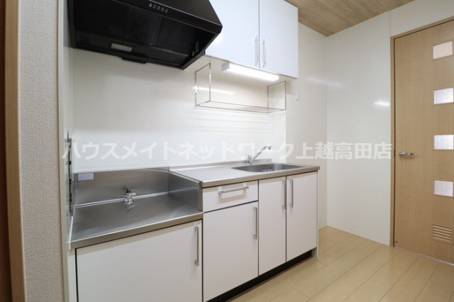 ロイヤルガーデン絆 Ｄのキッチン|キッチン