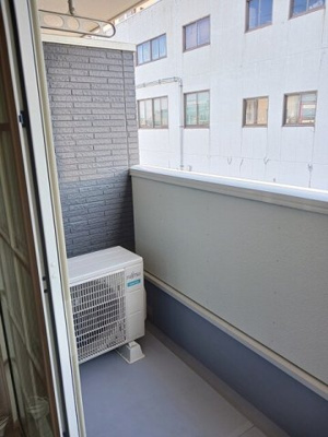 【バルコニー】 | フロンティア　七日町