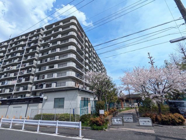大島スカイハイツの外観