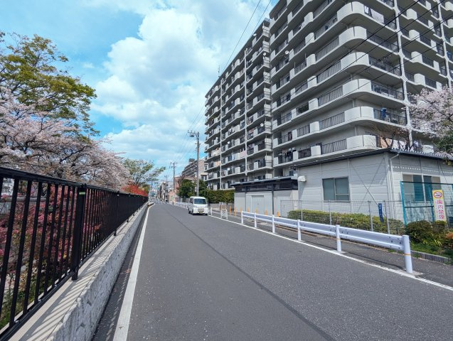 大島スカイハイツの外観