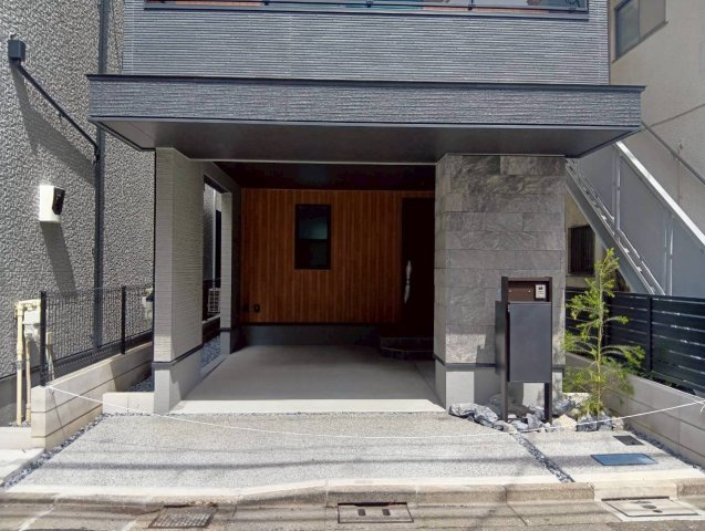 品川区大崎　新築戸建の駐車場