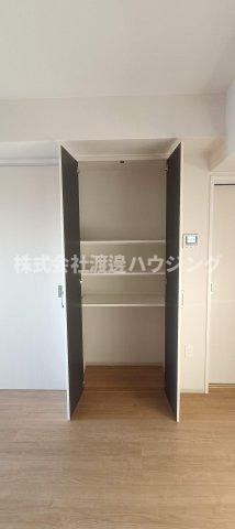 トリニティー豊中本町の収納