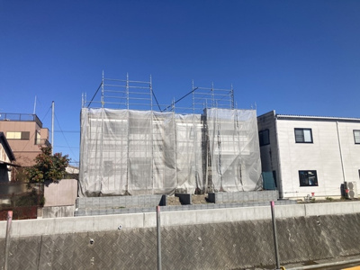 【外観】 | 静岡市清水区西大曲町 新築一戸建て 1号棟 | 現在建築中の外観画像です。ご内覧は同じメーカーの完成物件へご案内いたしますので、いつでもご相談ください！
