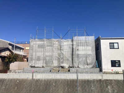 【外観】 | 静岡市清水区西大曲町 新築一戸建て 2号棟 | 現在建築中の外観画像です。ご内覧は同じメーカーの完成物件へご案内いたしますので、いつでもご相談ください！
