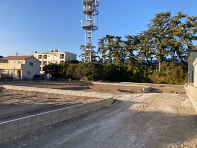 【外観】 | 静岡市清水区三保 7期 新築一戸建て 2号棟 | 現在建築中の外観画像です。ご内覧は同じメーカーの完成物件へご案内いたしますので、いつでもご相談ください！