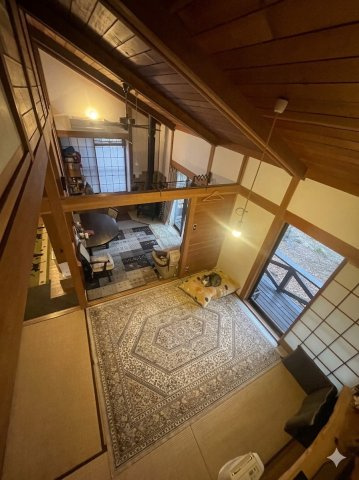 土地300坪超・11年前リノベ・立地も良好な那須の物件♪那須町高久乙のその他|屋根裏から1階を見渡せます