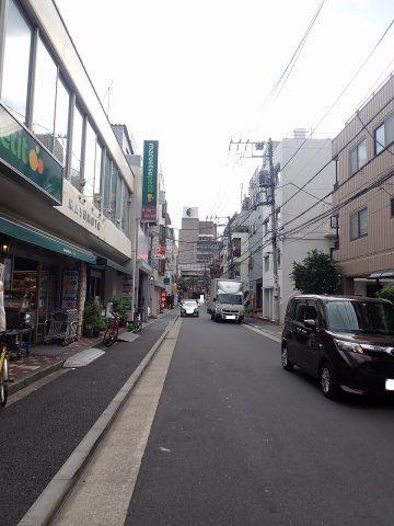 小日向マンションの周辺