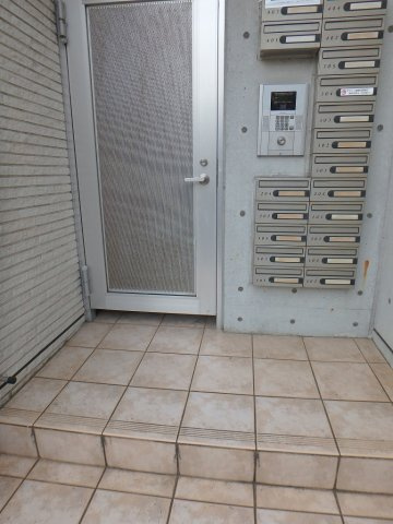 MODULOR茗荷谷のエントランス