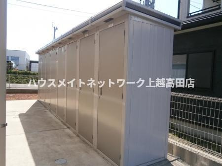 ラフィーネ姫川の設備|外部物置