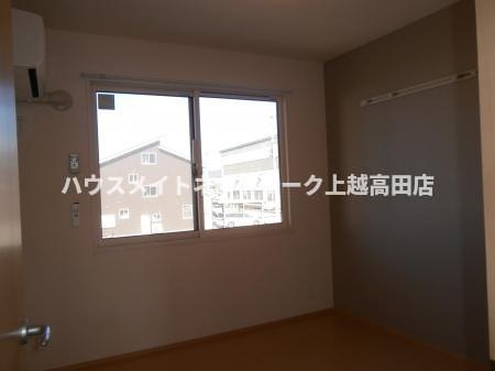 ラフィーネ姫川の洋室|洋室