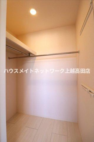レガーロ潟町の収納|ウォークインクローゼット