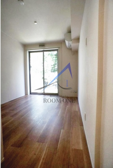 パインホームの居間・リビング|洋室のお部屋です。