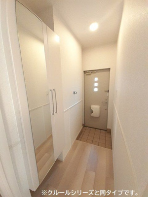 【玄関】 | サンヒルズかたし