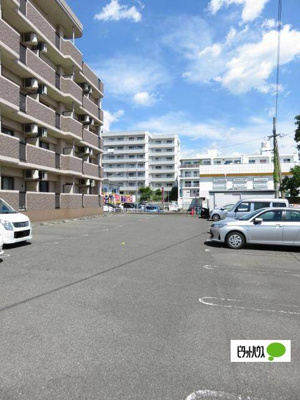 【駐車場】 | シーポート花時計