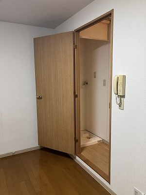 三和駒込の内装