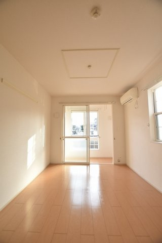 ウィステリア・Ｓの内装