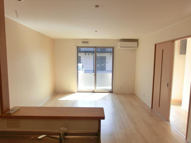 エルメゾン花尻の居間・リビング