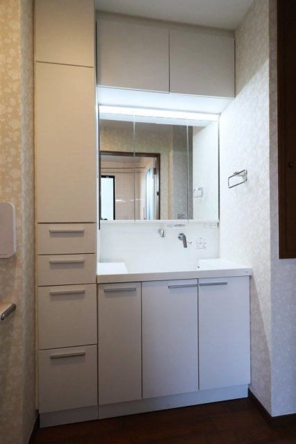 東雪谷４丁目住宅の洗面所