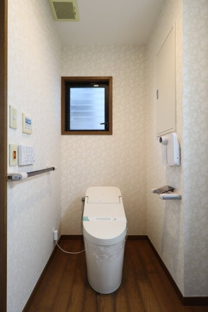 東雪谷４丁目住宅のトイレ