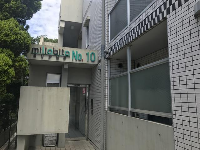 ミリアビタNo.10のエントランス