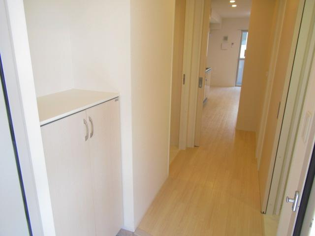 ウィズダムの玄関|玄関