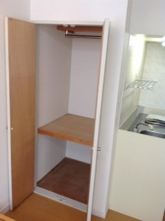 レオパレス南郷７丁目第１４の内装