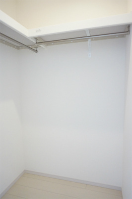 リブリ・八幡の収納