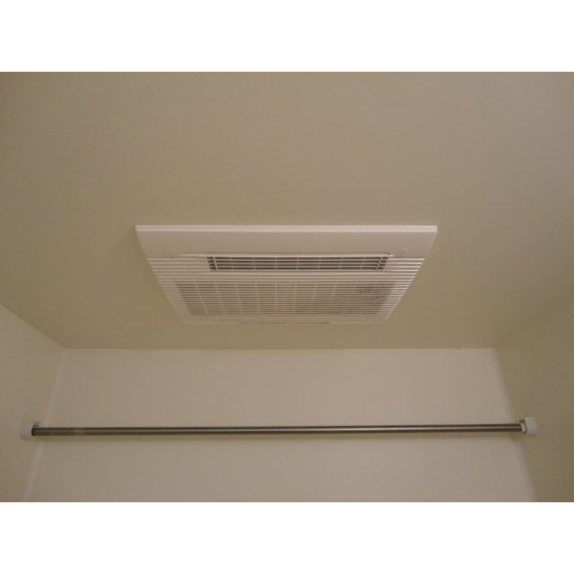 Ｐａｒｋ　ｄ’Ａｚｕｒの設備|浴室乾燥機