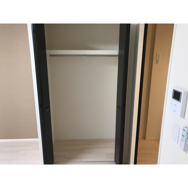 岐阜市則武西１丁目のアパートの収納