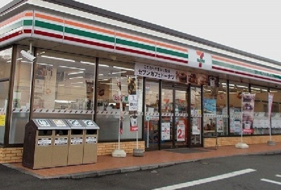 【周辺】 | ベルフォーノ | セブンイレブン寿町3丁目店まで550m