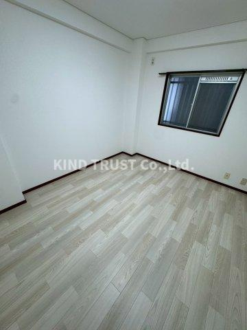 AKビルの居間・リビング|おしゃれな居間です