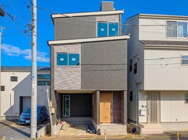 横浜市港北区綱島西４丁目の新築一戸建の前面道路含む現地写真|陽当りの良さ、住環境を現地にてご確認下さい！
周辺環境も合わせてご案内させて頂きます！