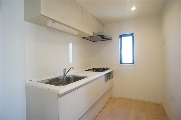 【キッチン】 | エミネンス瀬田