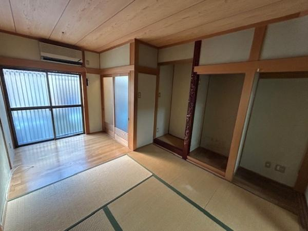 【居間・リビング】