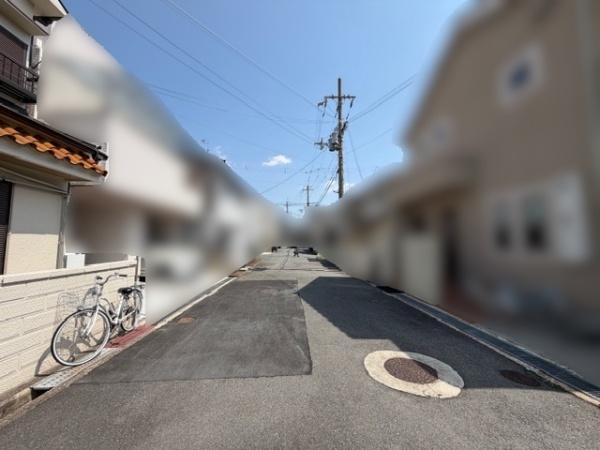 【前面道路含む現地写真】