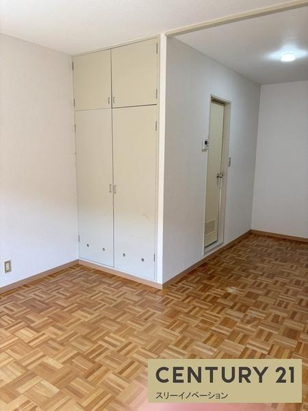 紀洋木材ビルの洋室|★広々洋室★