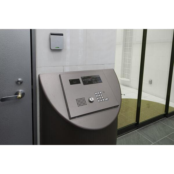 CITY　SPIRE桜川2のエントランス