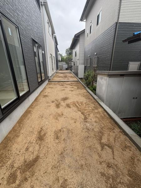 蒲郡市大塚町第13　全3棟・1号棟の庭|ウッドデッキやBBQ。想像が膨らむお庭