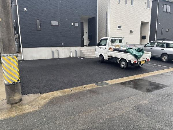 蒲郡市大塚町第13　全3棟・3号棟の駐車場|３台駐車できます