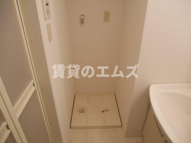 【設備】 | トゥリートップ | トゥリートップの室内洗濯機置き場