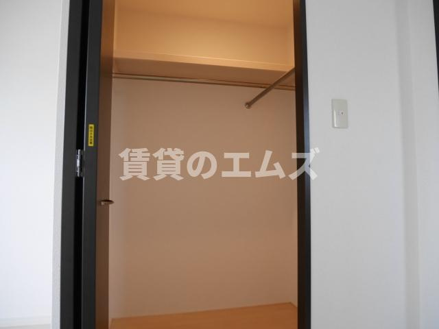 【収納】 | トゥリートップ | トゥリートップのウォークインクローゼット