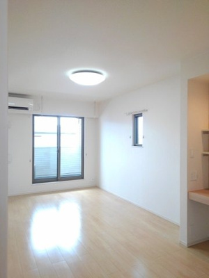 【居間・リビング】 | フローラＦ