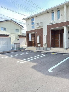 【駐車場】 | セントラル　フローラ