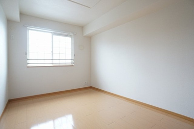 【内装】 | ソレイユ