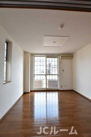 ヒーローＡの居間・リビング